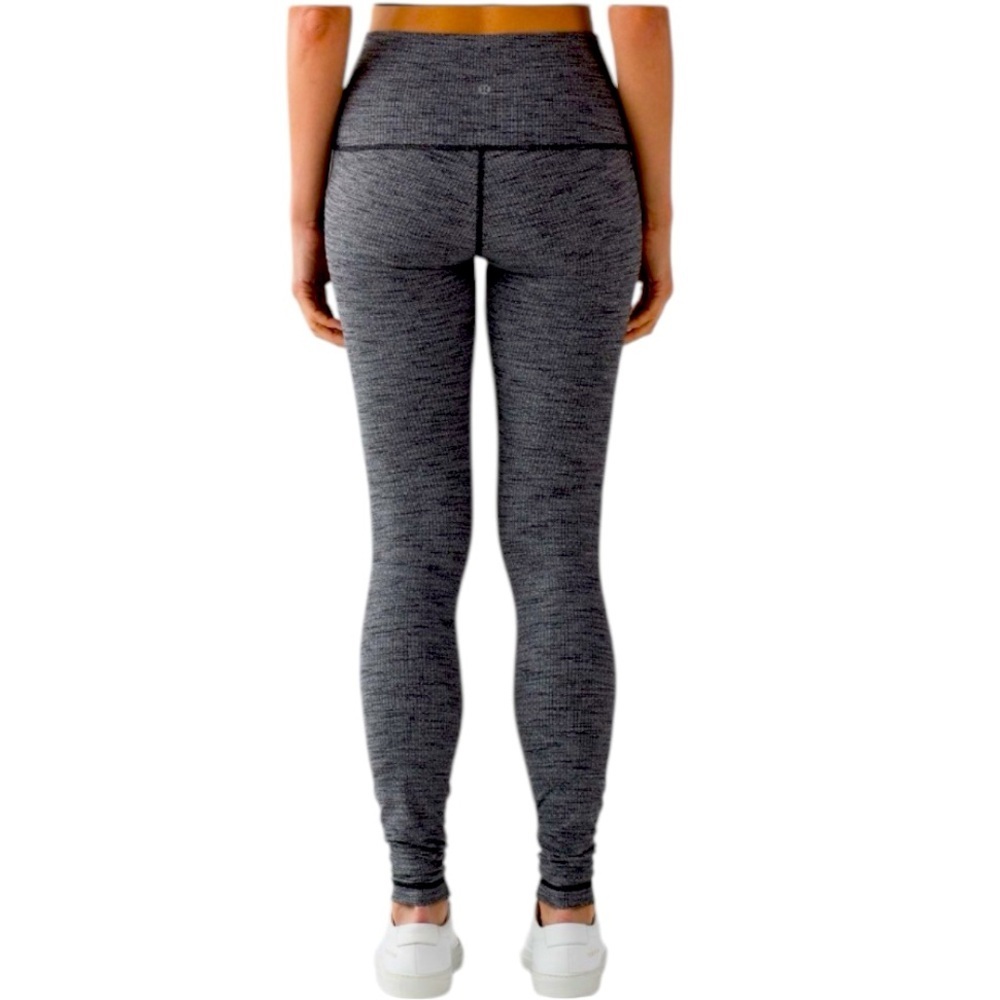 Lululemon Sz 6 Wunder Under Hi-Rise Luon
Variegated Knit Heathered Black